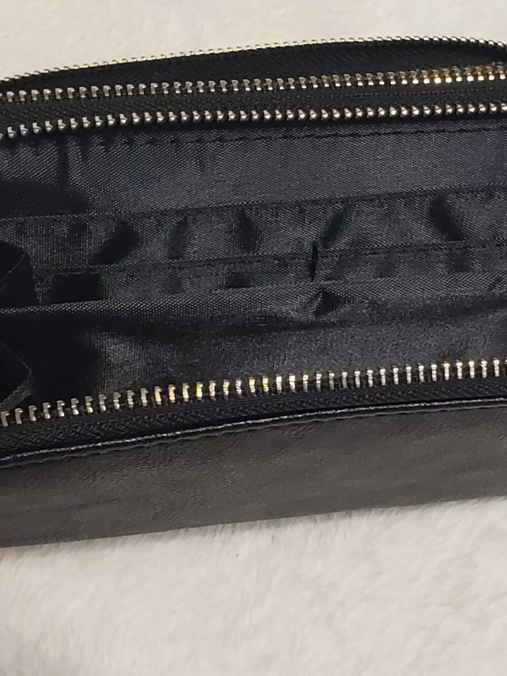Black wristlet wallet with double zipper pouches NWT!
